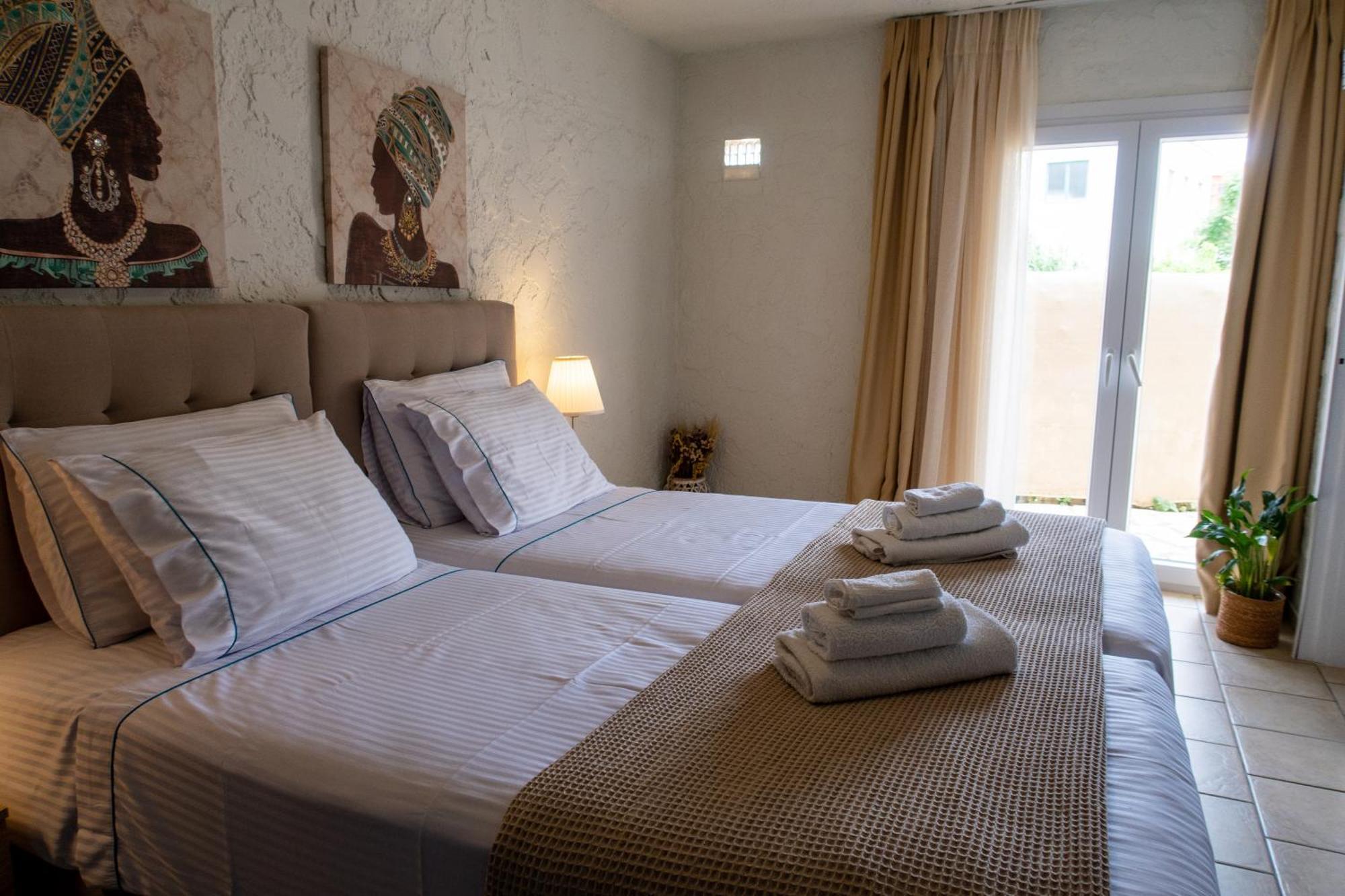 Cristina Apartments ガイオス エクステリア 写真