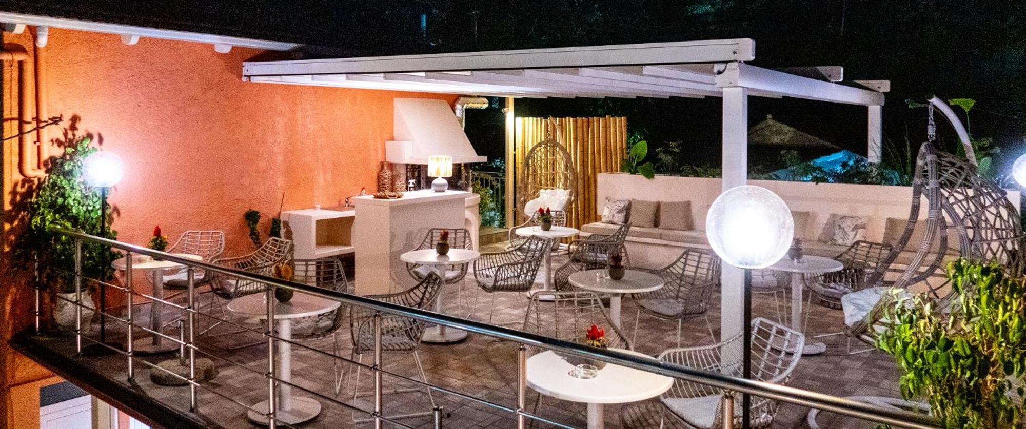 Cristina Apartments ガイオス エクステリア 写真